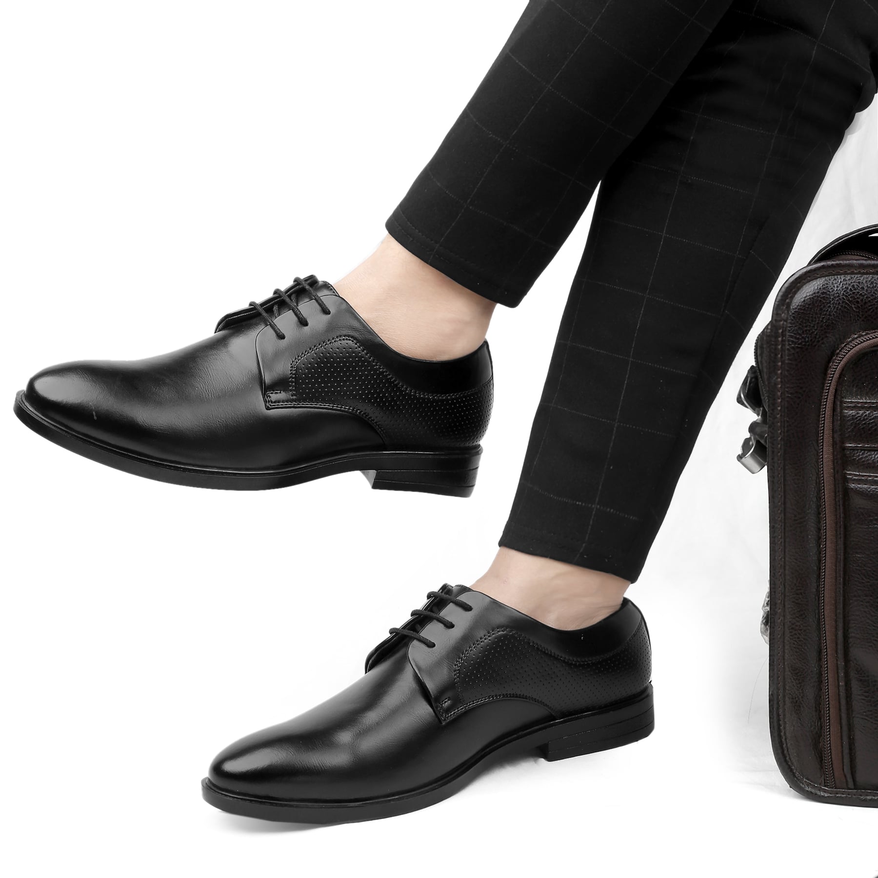 Bacca Bucci VANCOUVER Formal Shoes with Superior Comfort | All Day Wear Office Or Party Lace-up Shoes