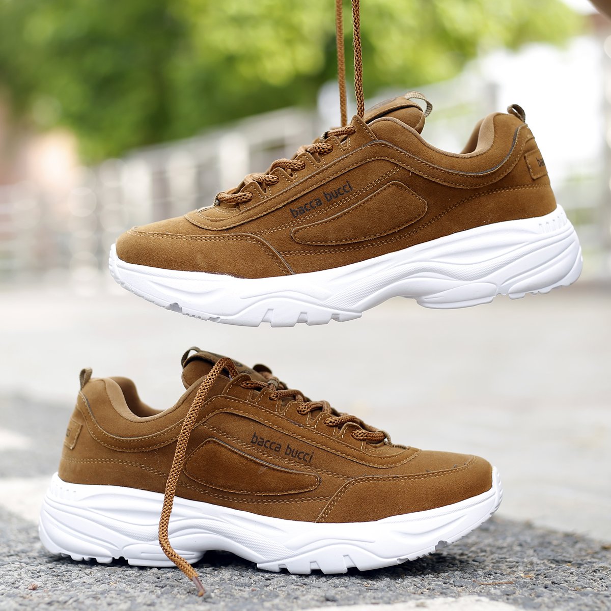sports shoes for men